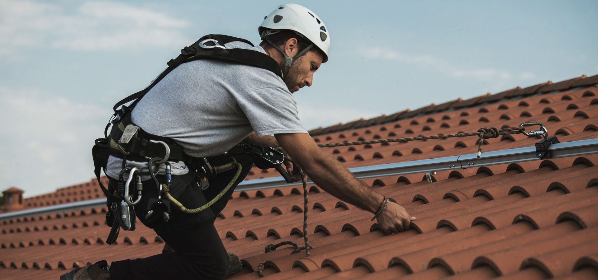 In France, a tile roof maintenance system is in use