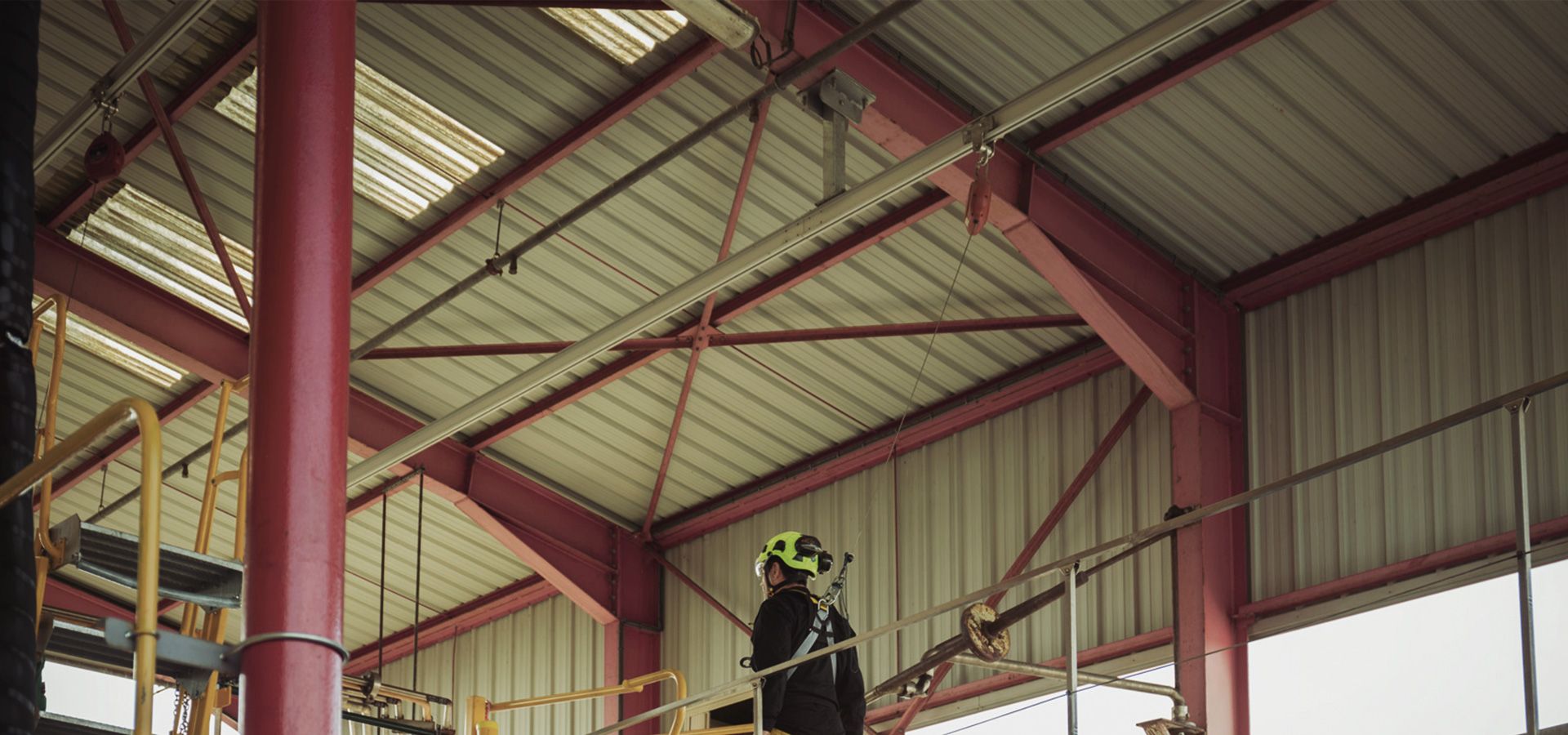 Securing truck loading platform