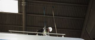 Ceiling configuration lifeline truck loading Belgium