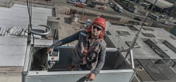 BMU RopeClimber hoists New Antofagasta Hospital in Chile