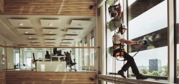 RopeClimber hoist safety equipment for window cleaning